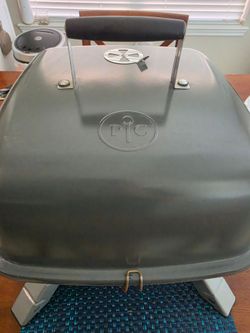 Pampered Chef Portable Tabletop Electric or Charcoal