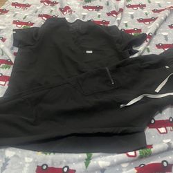 Fig/scrubs black set
