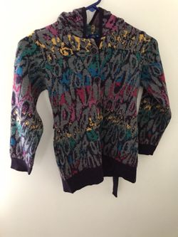 Kids winter sweatshirt ages 5-6