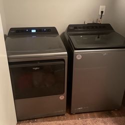 Whirlpool Washer And Dryer 