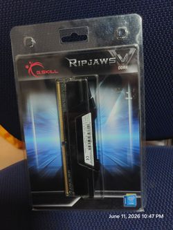 G.Skill DDR 4 Ram F4-3200C16S-8GVKB $25
