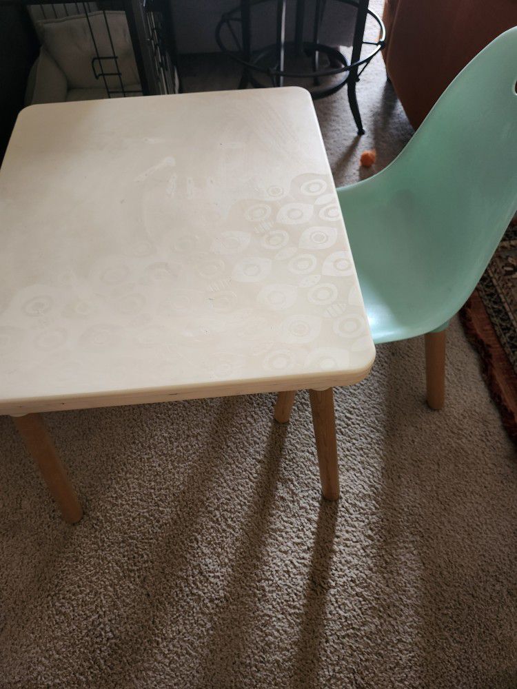 Kids Table With Chair