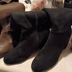 Boots Size 9