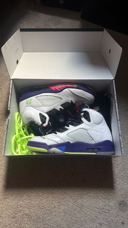 AIR JORDAN 5 RETRO white/ghost green-court purple size 9