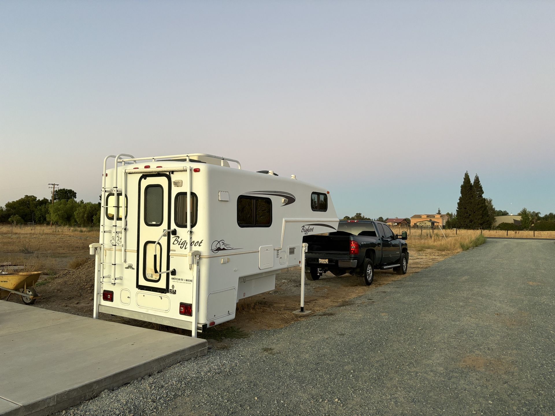 2006 Bigfoot 25c9.4