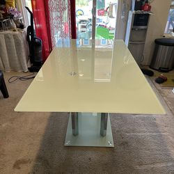 Tempered Glass Dining Table (Seats 6 Chairs)