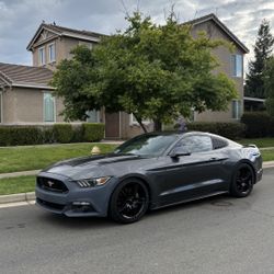 2015 Ford Mustang