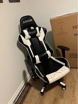 Gaming Chair-WELL LOVED BUT FABULOUS CONDITION