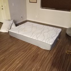 Queen Size Mattress With Pillow Top Cover 