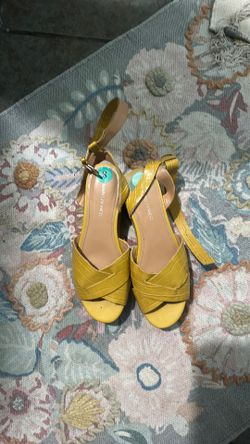 Yellow Marc fisher wedge sandals