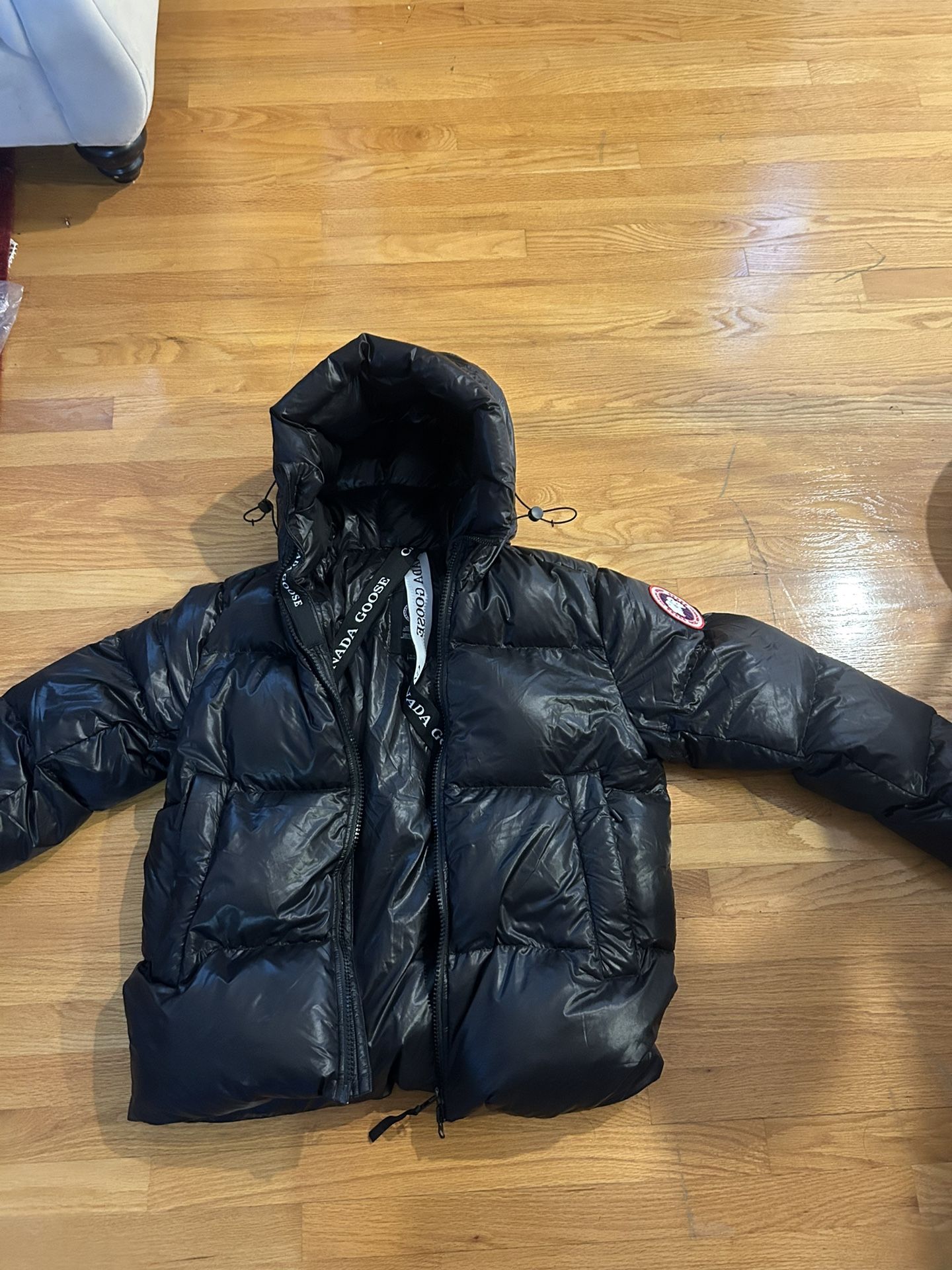 Authentic Men’s Canada Goose Jacket Size Xl