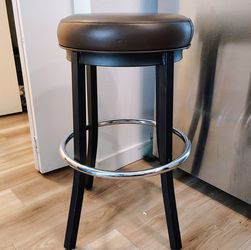 4 chairs