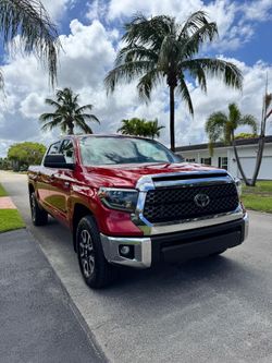 2021 TOYOTA TUNDRA SR5