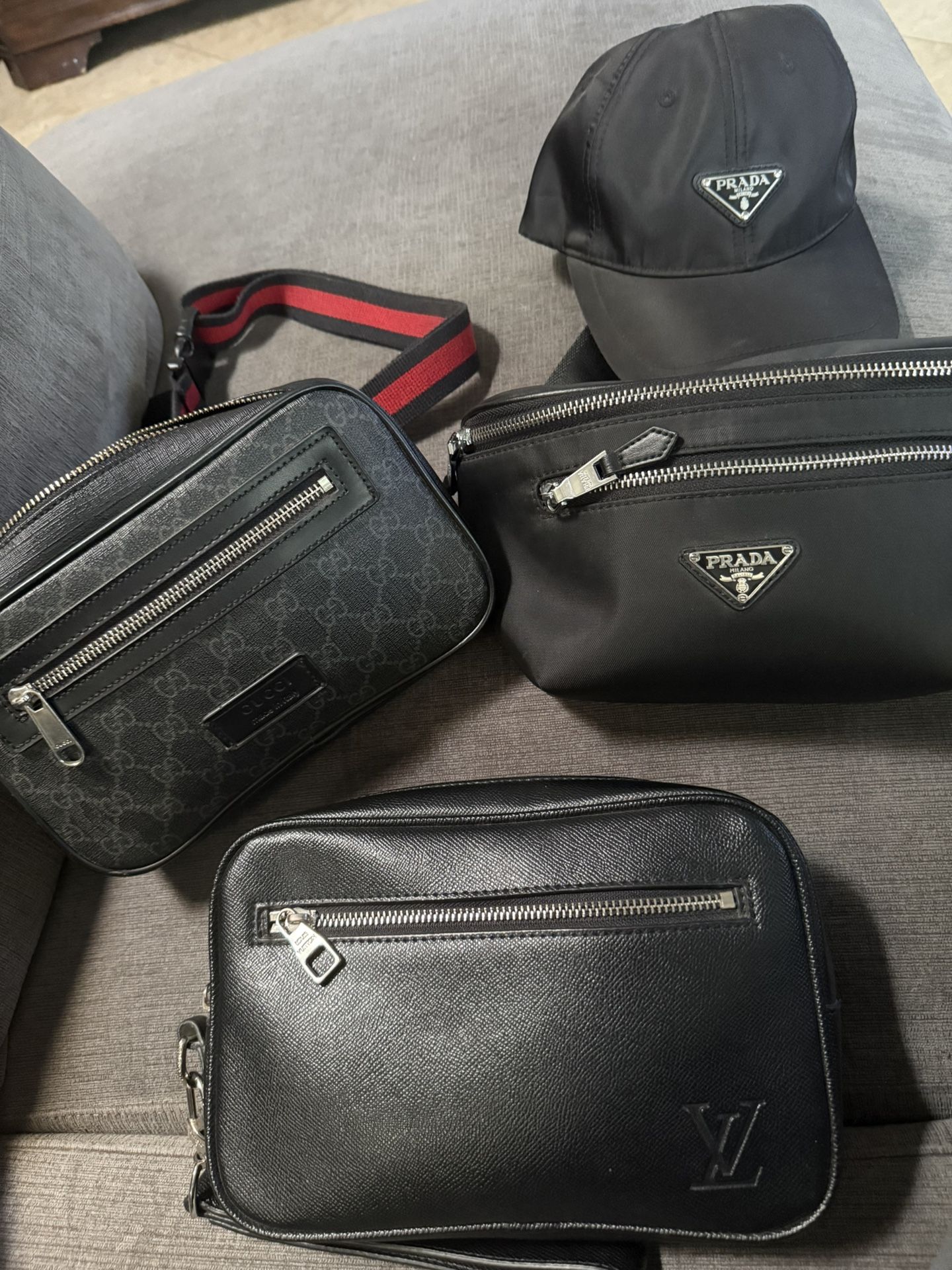 Fanny Packs 