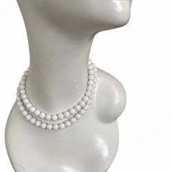 Vtg Coquette 70s Necklace White Bead Cottagecore Retro Classic