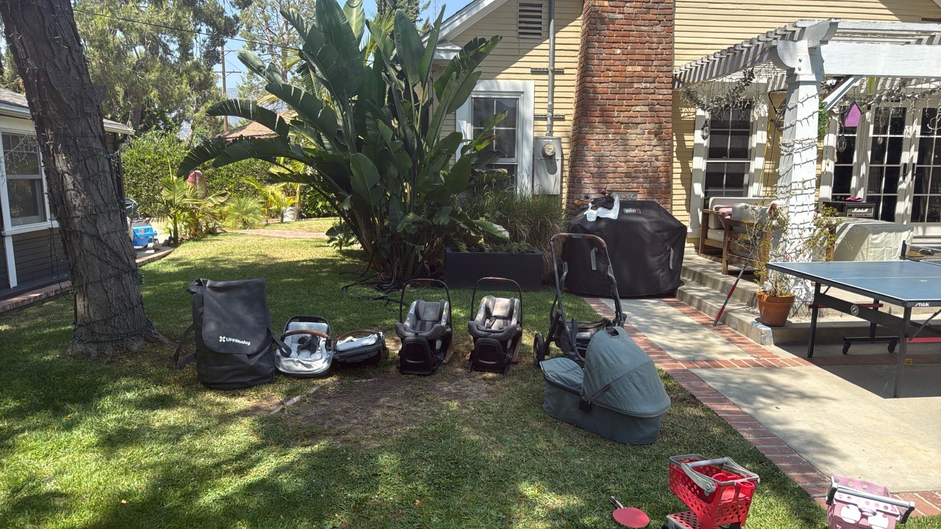 VISTA UPPA BABY STROLLER TWINS OR SINGLE