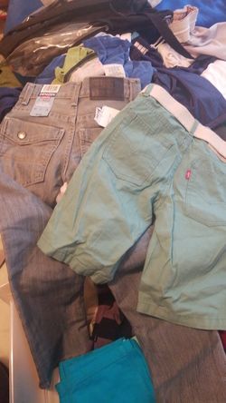 sz 6 Levi's Jean's and shorts