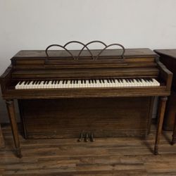 Free Pianos @keys.oj 