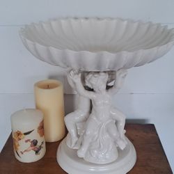 Vintage CHERUB Center Piece/Fountain/Candy Dish