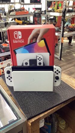 Nintendo Switch OLED White Console with Box