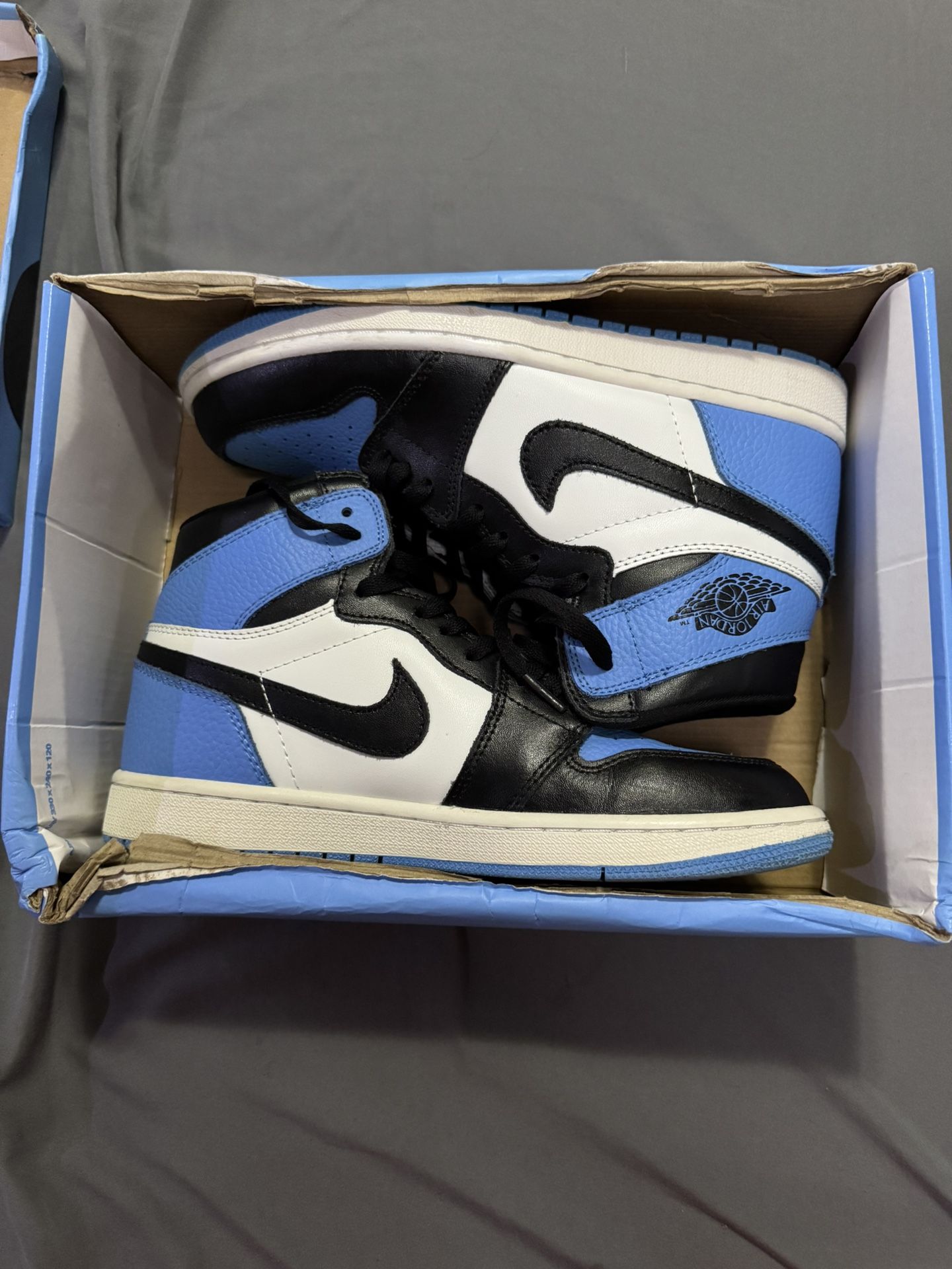 Jordan 1 High Top UNC