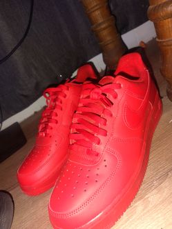 Jordans red