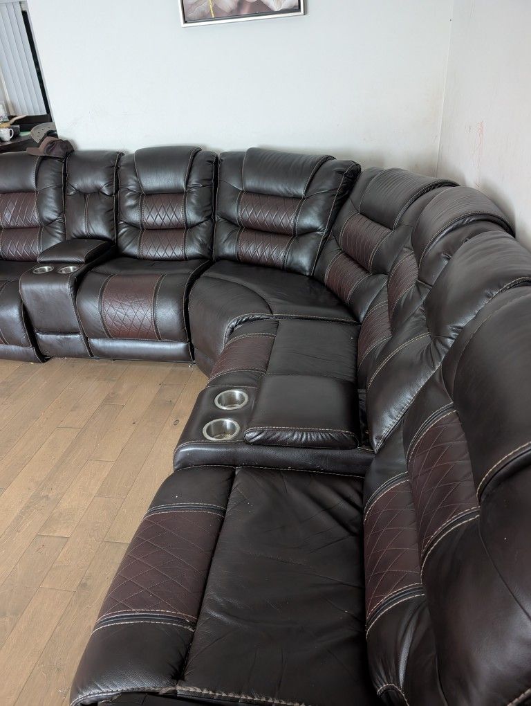 Reclining Sectional Sofa