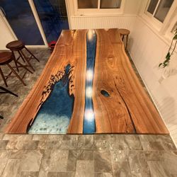 Resin Table 