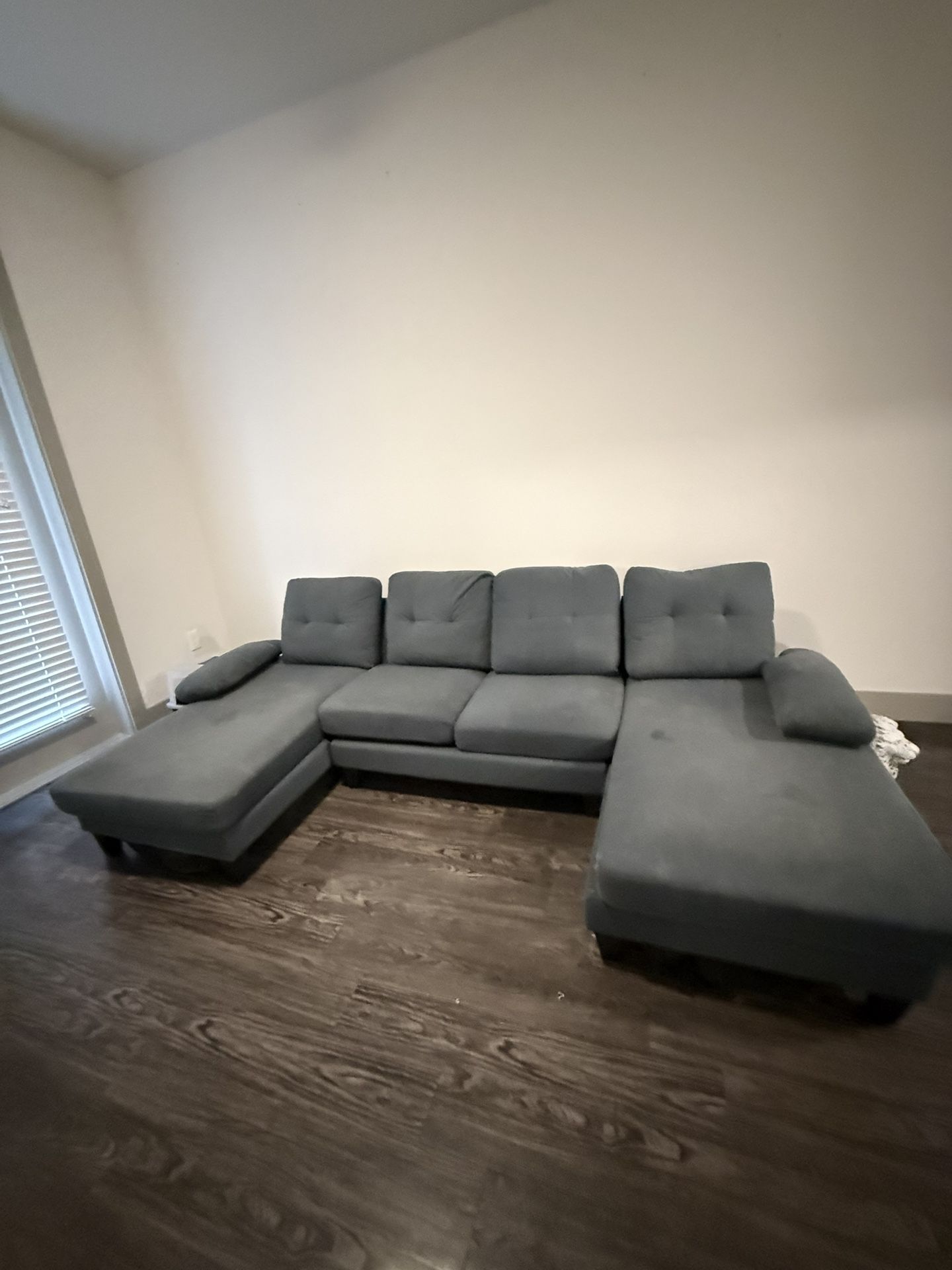 FREE COUCH