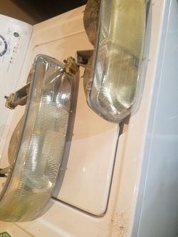 Headlights for 1999/2005 chevy