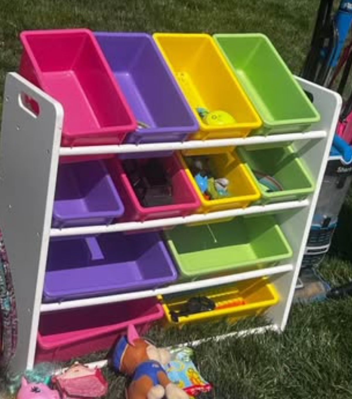 toy organizer