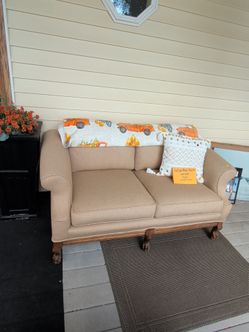 Antique Beige Tweed Loveseat