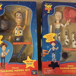 Vintage Disney Pixar Toy Story 2 woody and Jessie talking model kits