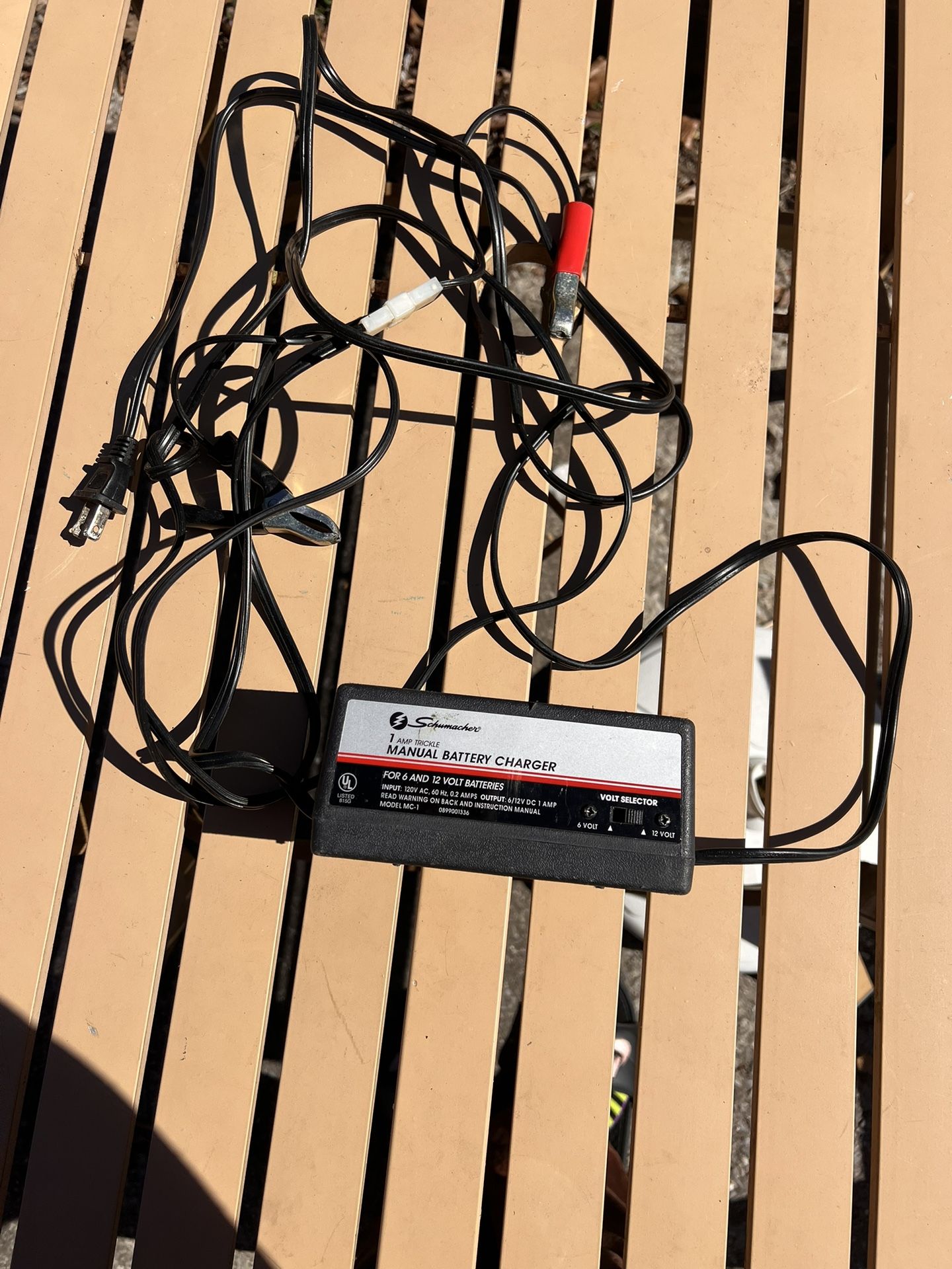 Manual Battery Charger
