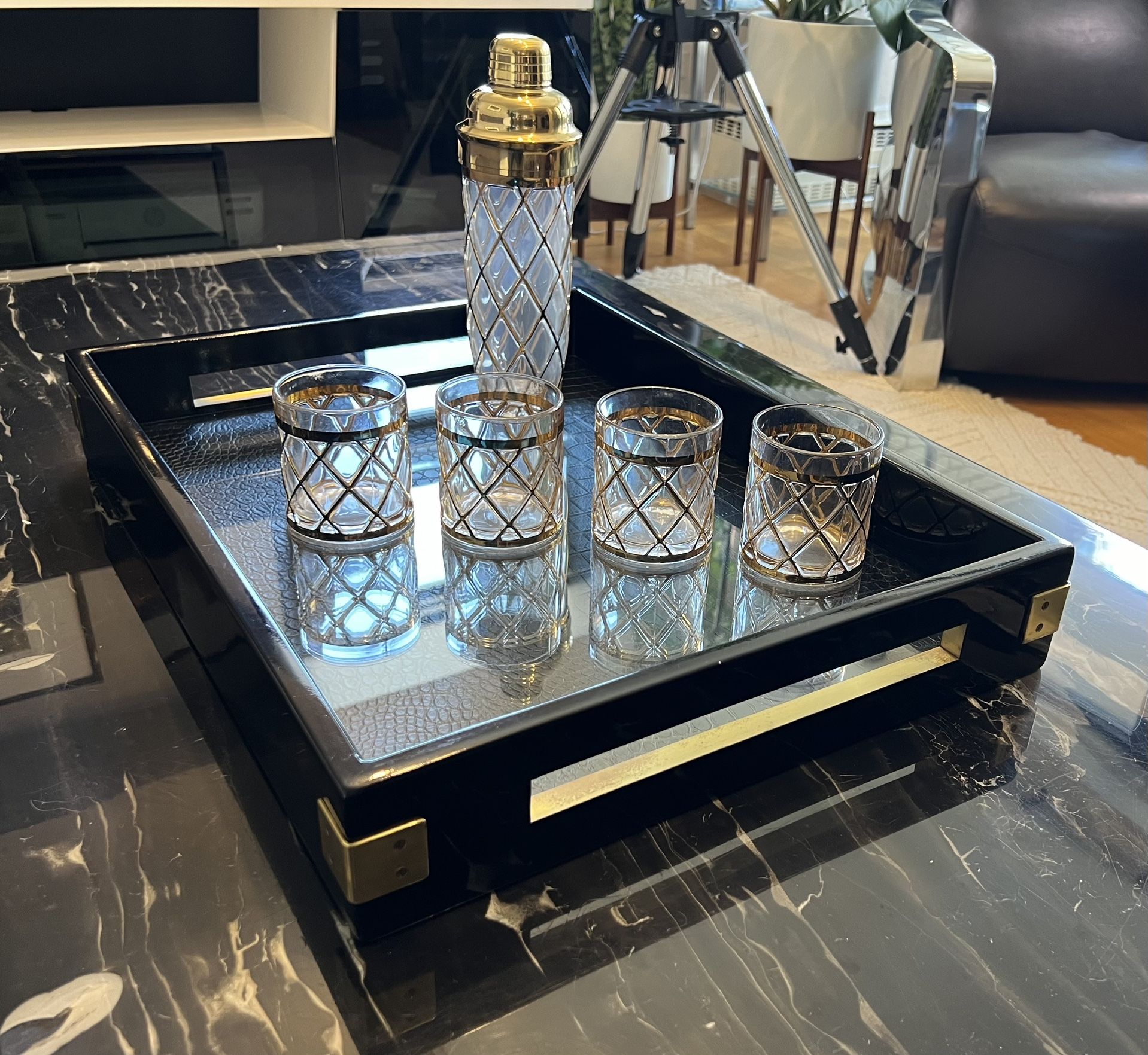 Joseph Altuzarra 18k Gold Cocktail Shaker, 4 Glasses And The Tray! Excellent Condition!