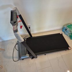 Compact Treadmill