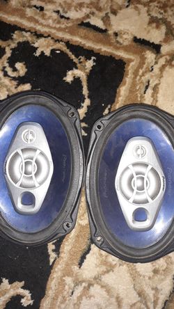 Pioneers 6/9 240 watts in good condition