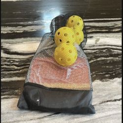Brand New Pickle Ball Set