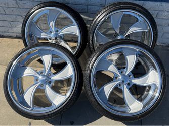 Intro Twisted Vista Staggered 22x9 - 22x11 With 255/30/22 - 295/30/22 Tires For Chevy 5x5🔥🔥🔥🔥🔥