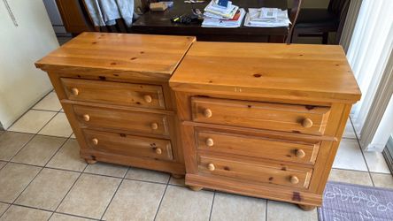 3 Drawer Dressers