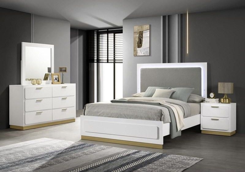 4PC White/ Gold Queen Bedroom Set w/ LED Lights