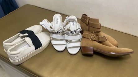 Lot of 3 pairs women shoes size 6