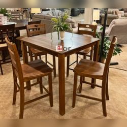 Beautiful 5 Pc Counter Height Dining Table Set  