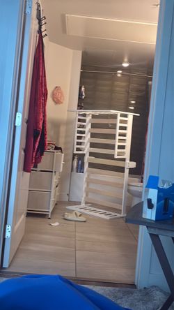 Toddler bed