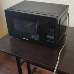 Small microwave