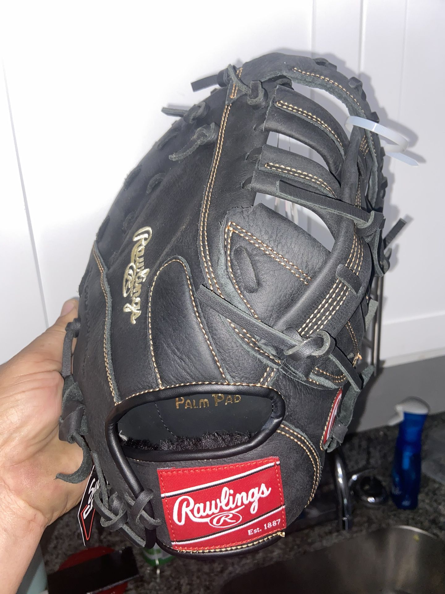 Rawlings 12.5 “ Softball Glove 