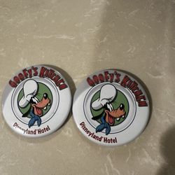 2 Goofys Kitchen Pins Disney 