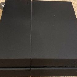 PS4 w/ 2 Controllers and 6 Games
