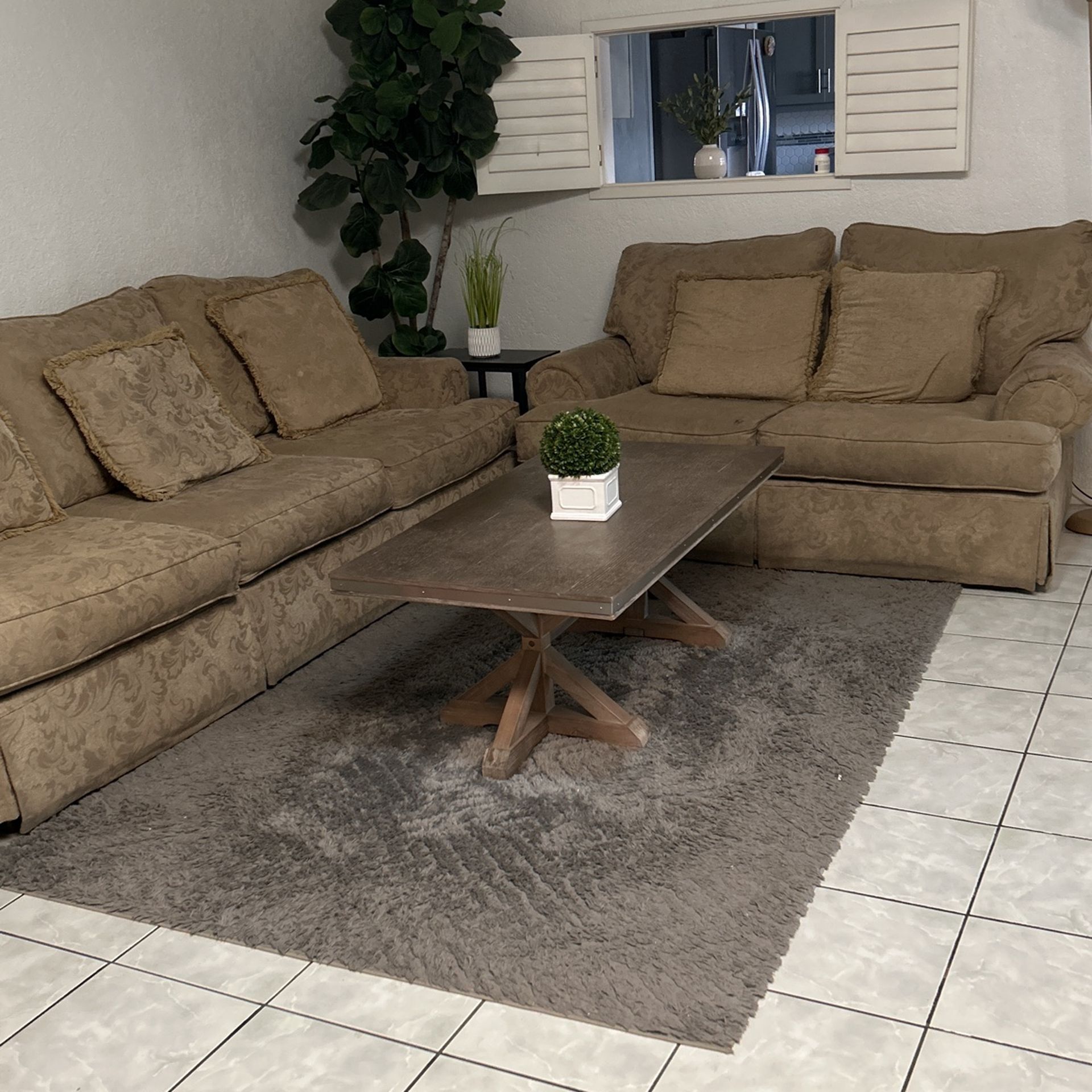 Sofa Set
