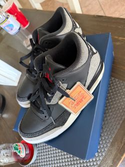 Levi Jordan 3s 9.5